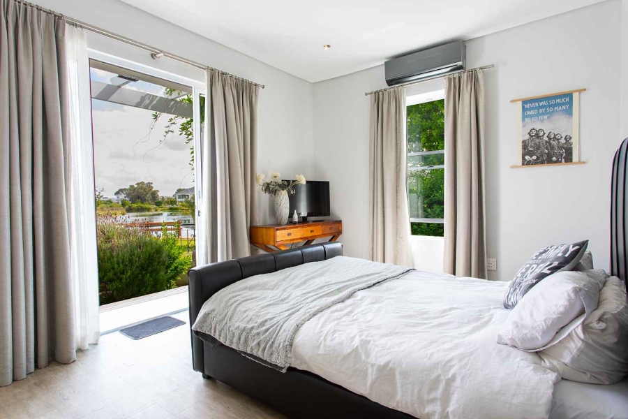 To Let 4 Bedroom Property for Rent in Val De Vie Estate Western Cape